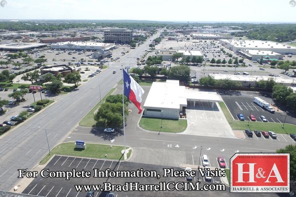 1512 Lake Air Dr, Waco, TX 76710